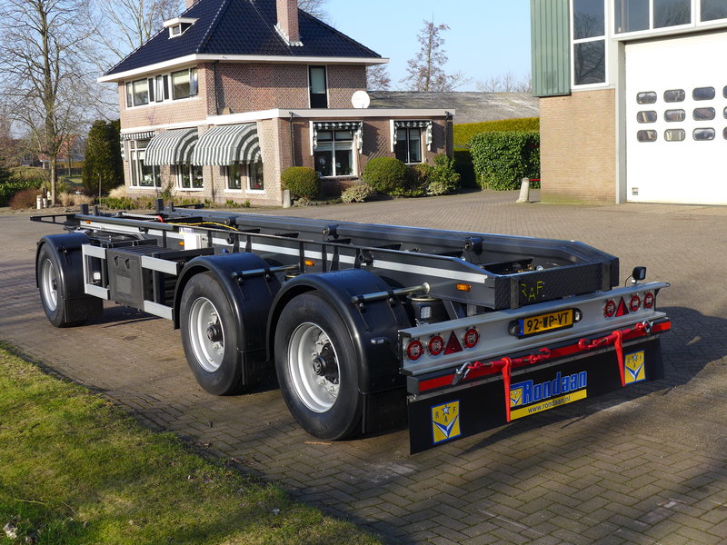 Rondaan Van Breden RAF container aanhangwagen 3.JPG