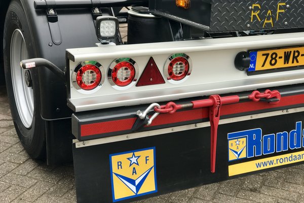 Laagraven Rondaan RAF container hanger  4.jpg 
