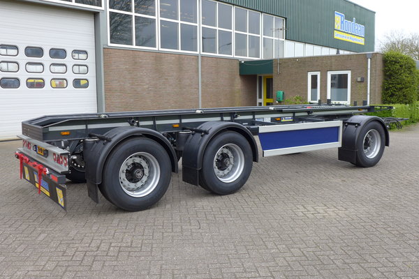 Laagraven Rondaan RAF container hanger 1.JPG 